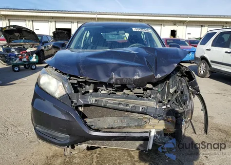 2016 Honda Hr-V Lx z USA, uszkodzony, nr VIN 3CZRU5H38GM719358